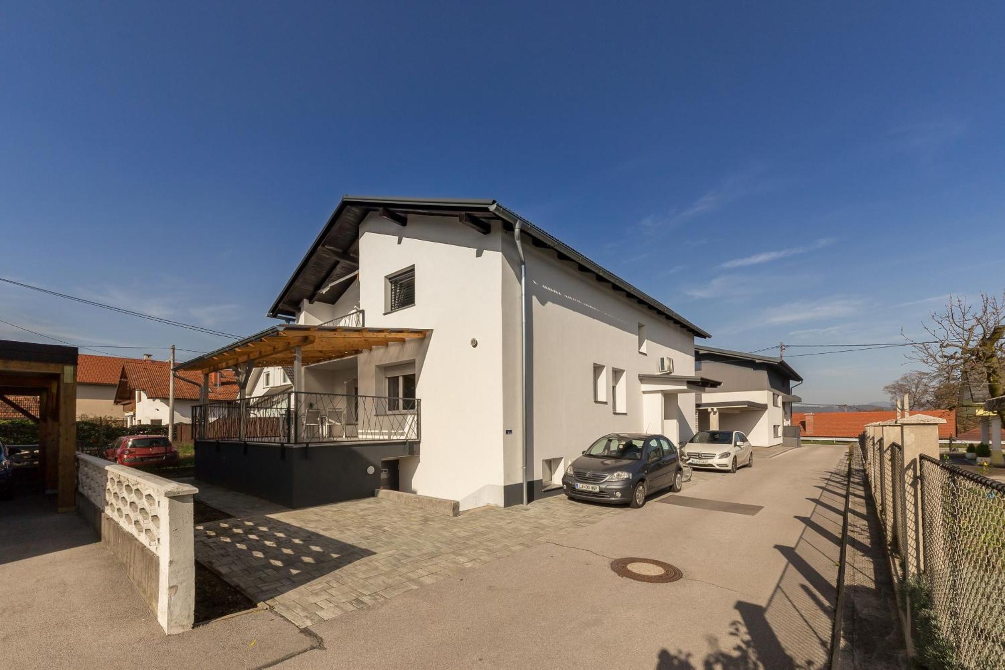 Apartments Rok Любляна Экстерьер фото